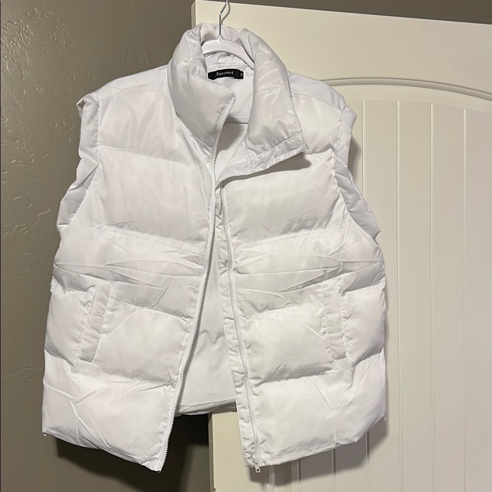 Women's White Puffer Vest